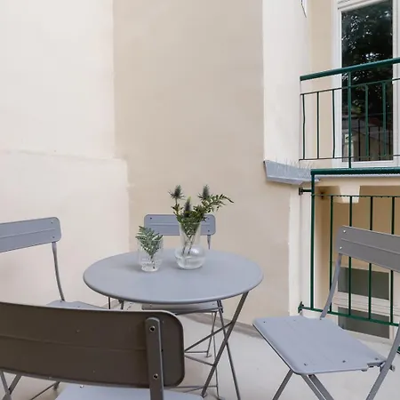 With Balcony - Rejtana 10 Apartment