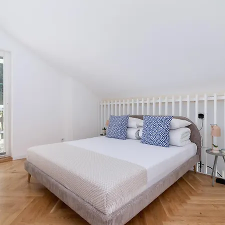 Apartment With Balcony - Rejtana 10 Krakow