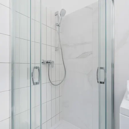 Apartment With Balcony - Rejtana 10